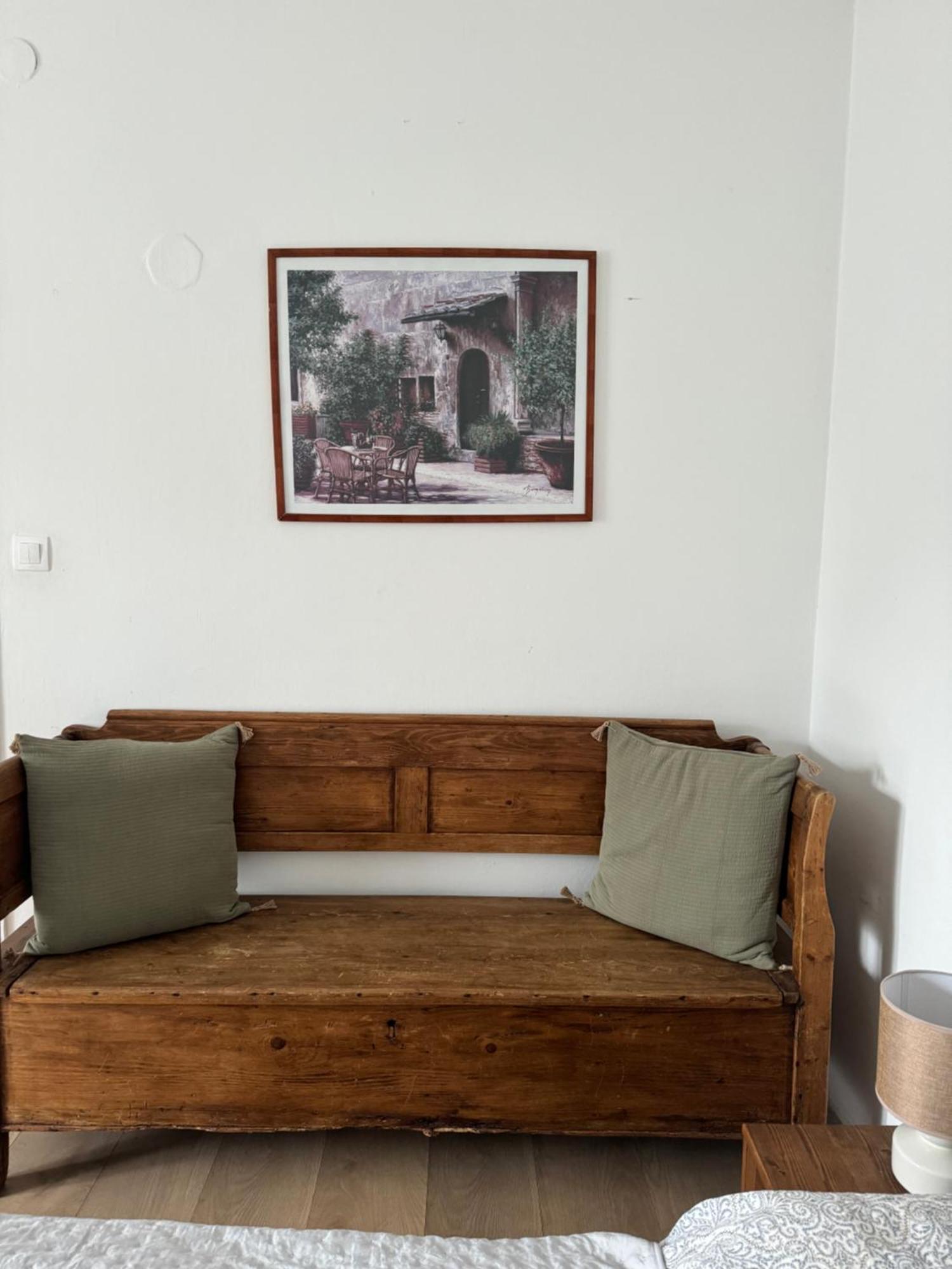 Aparthotel Pelini középső à Szentendre Extérieur photo
